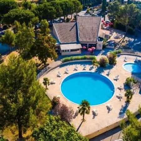 La Roque D'Antheron - Mobile-Home - 6 Pers - 3 Ch - Piscine ภายนอก รูปภาพ