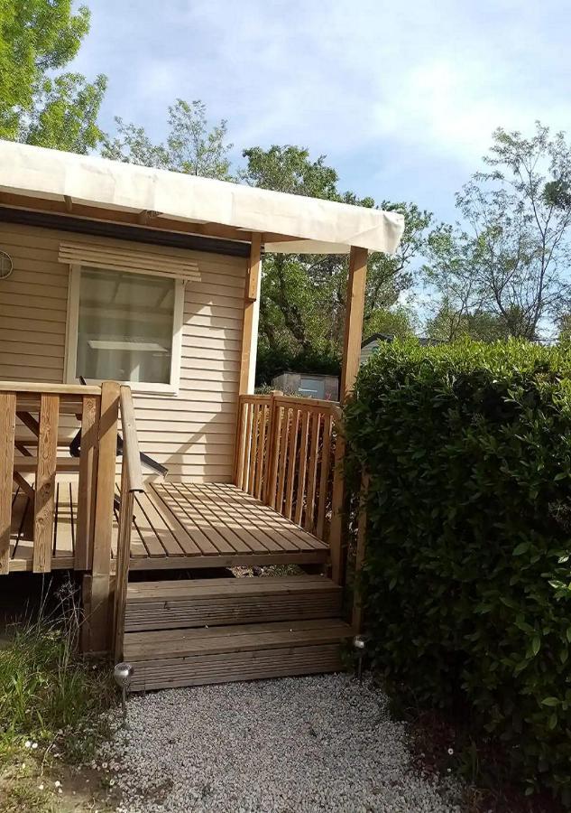 La Roque D'Antheron - Mobile-Home - 6 Pers - 3 Ch - Piscine ภายนอก รูปภาพ