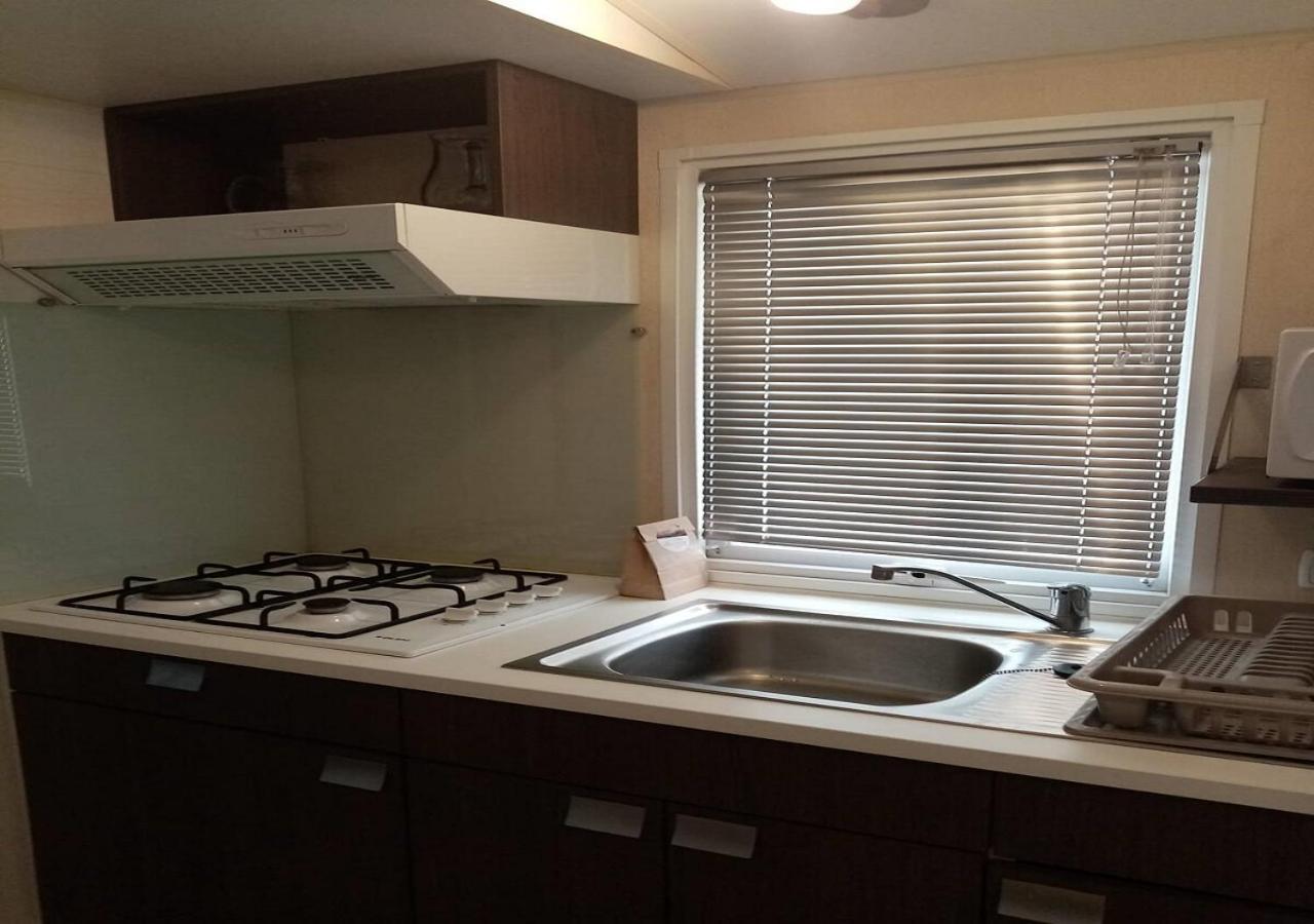 La Roque D'Antheron - Mobile-Home - 6 Pers - 3 Ch - Piscine ภายนอก รูปภาพ