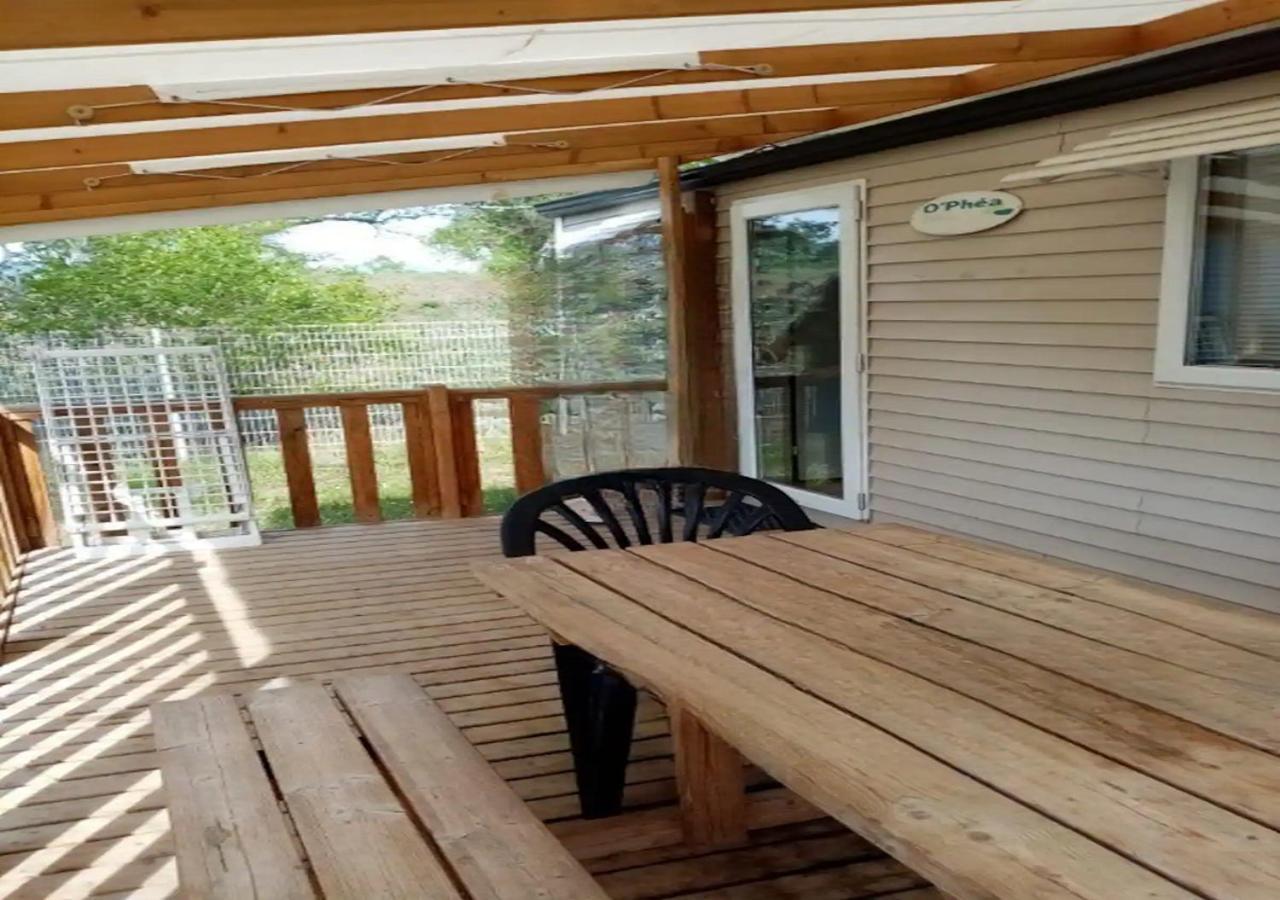 La Roque D'Antheron - Mobile-Home - 6 Pers - 3 Ch - Piscine ภายนอก รูปภาพ
